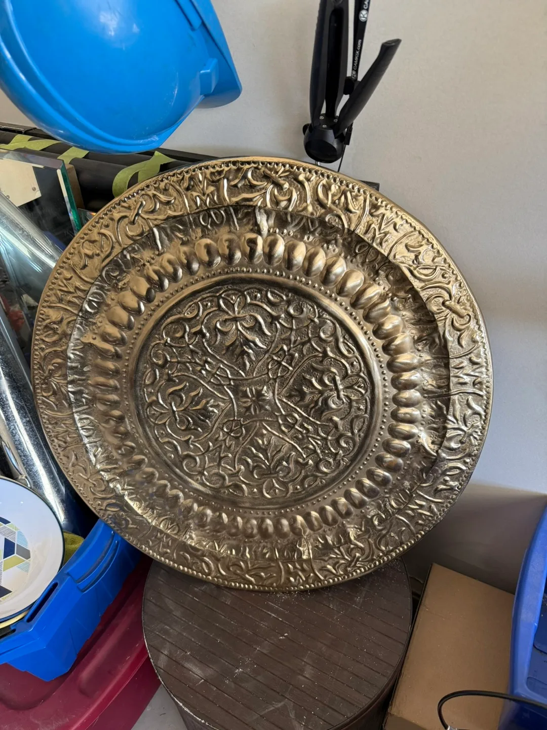 Metal Wall Decor Set - Leaves & Ornate Plate thumbnail