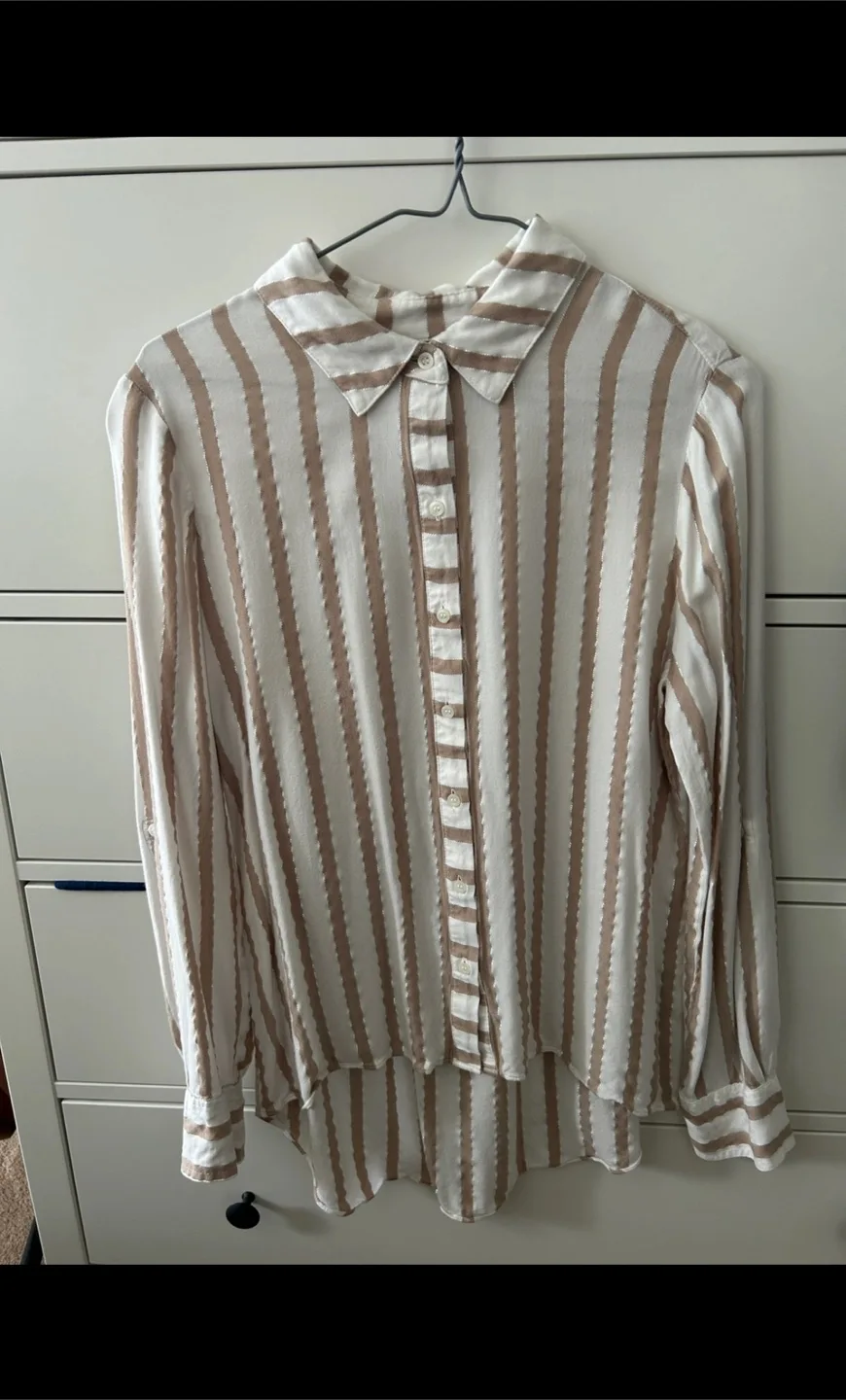 Bundle of 3 women’s tops image indicator(3)