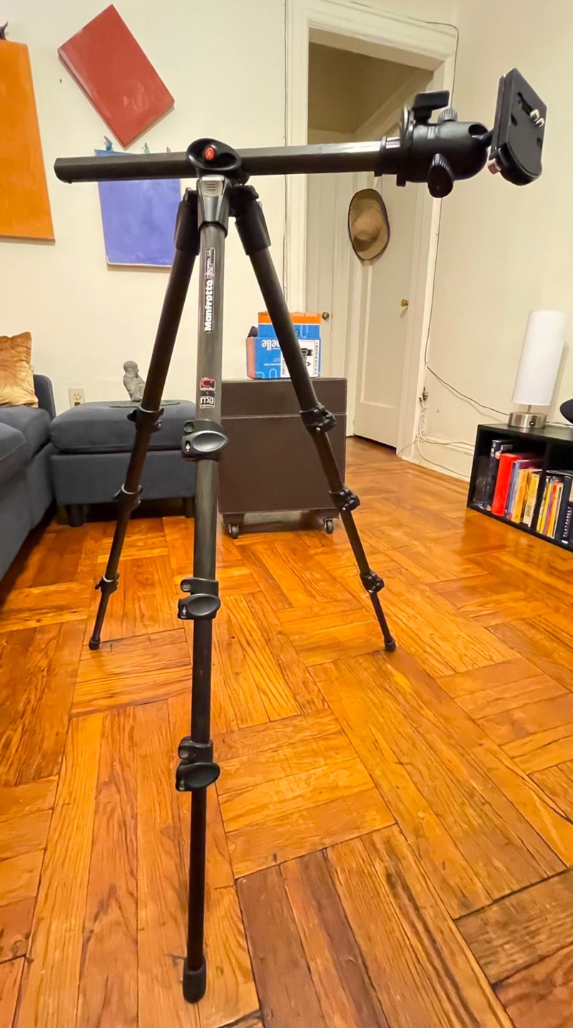Manfrotto carbon fiber tripod and head bundle
