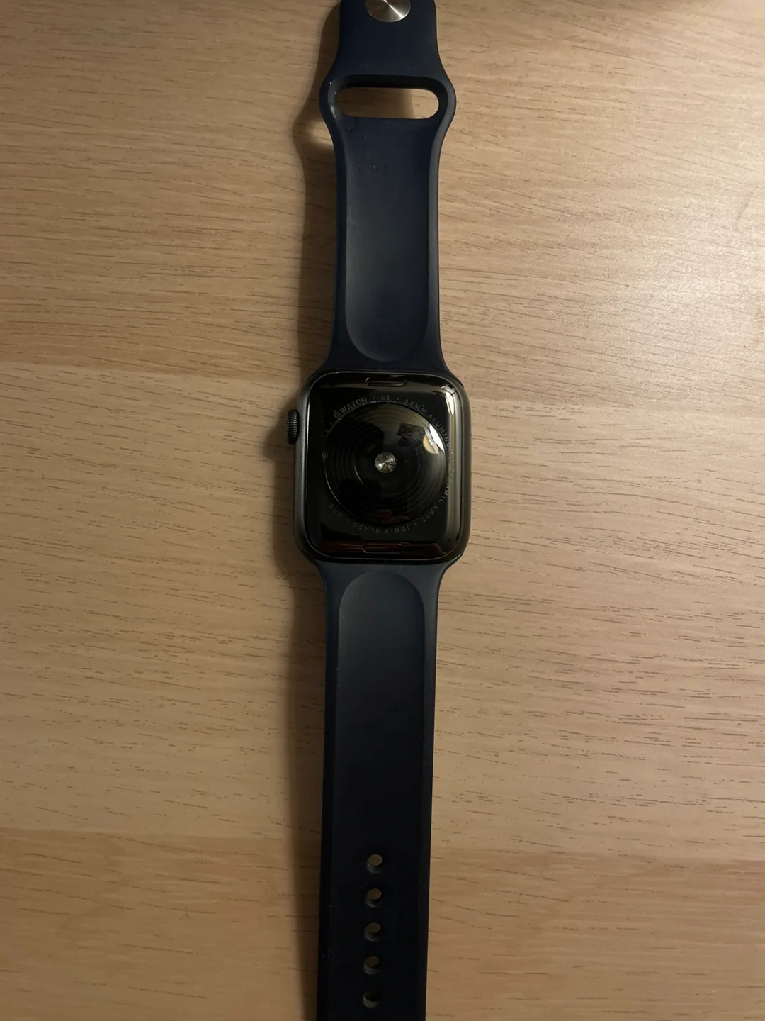 Apple Watch Series SE GPS 44mm Space Grey Midnight Sport Band image indicator(6)