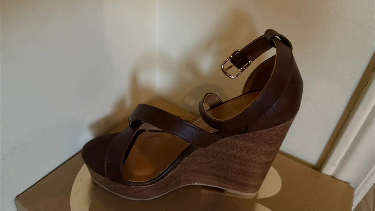 Brown Leather Wedge Sandals thumbnail