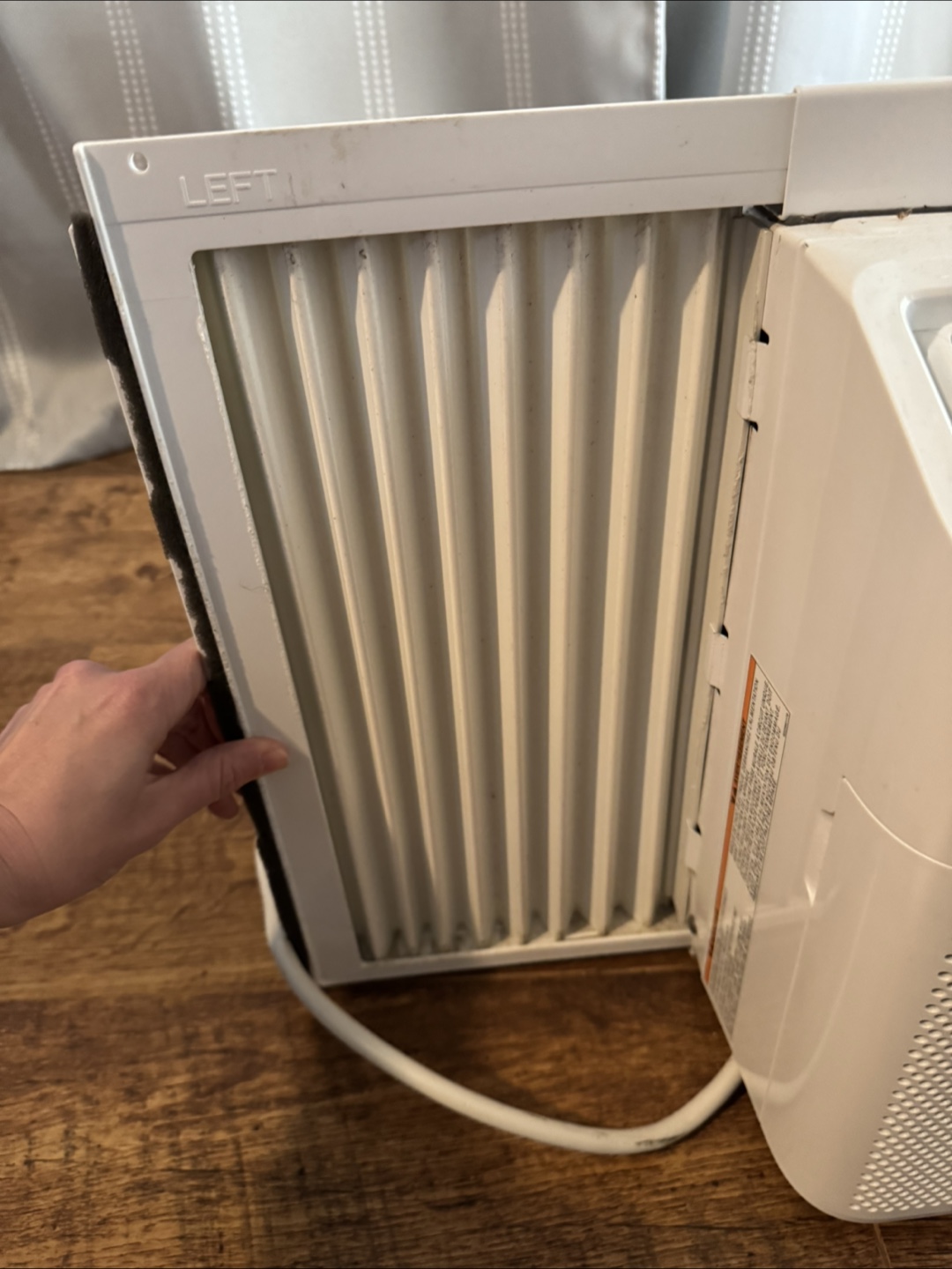 Gree Window Air Conditioner- 8000 BTU - photo 4