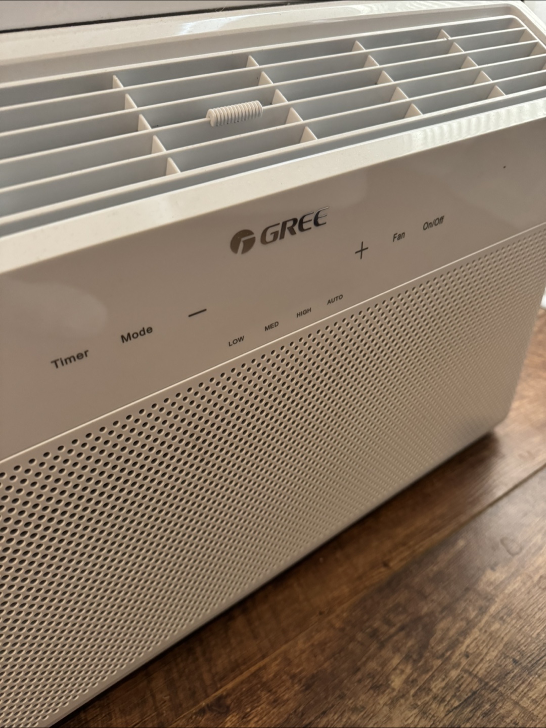 Gree Window Air Conditioner- 8000 BTU - photo 2