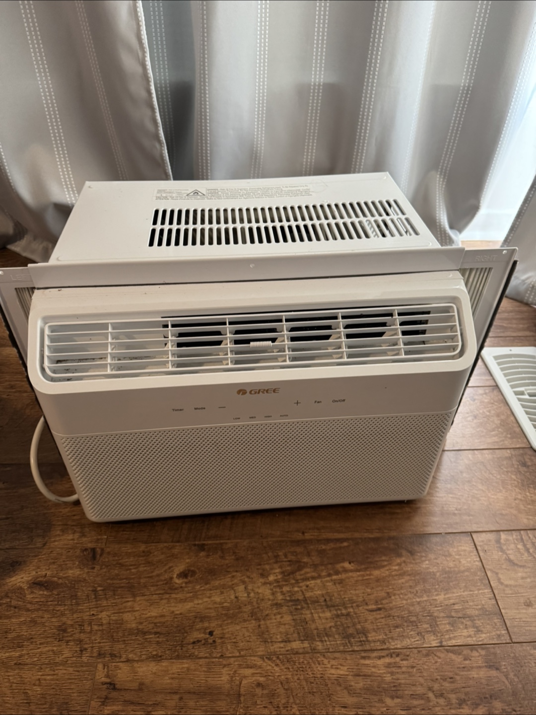 Gree Window Air Conditioner- 8000 BTU