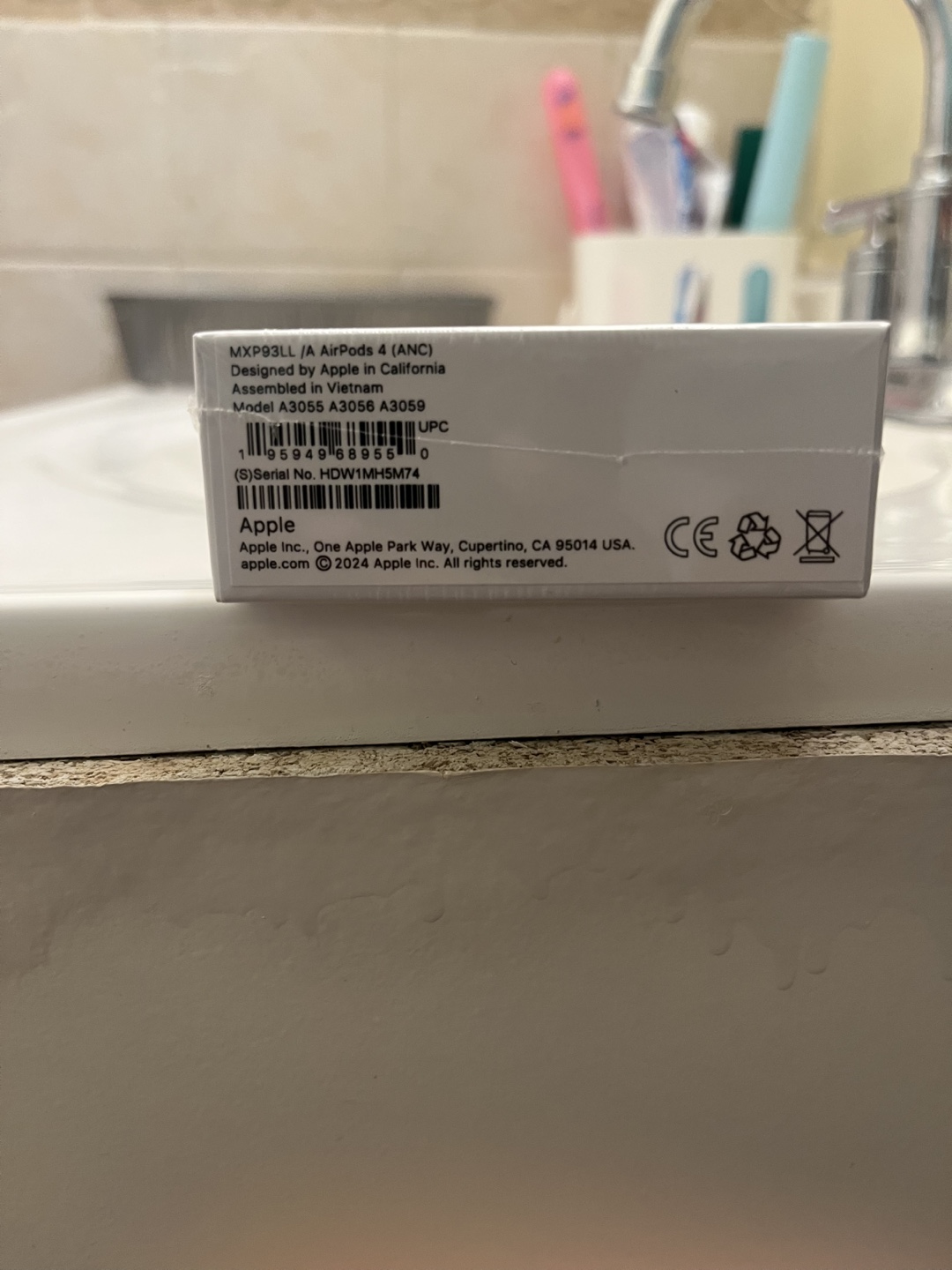 New Apple AirPods (4th Generation) with ANC - photo 2