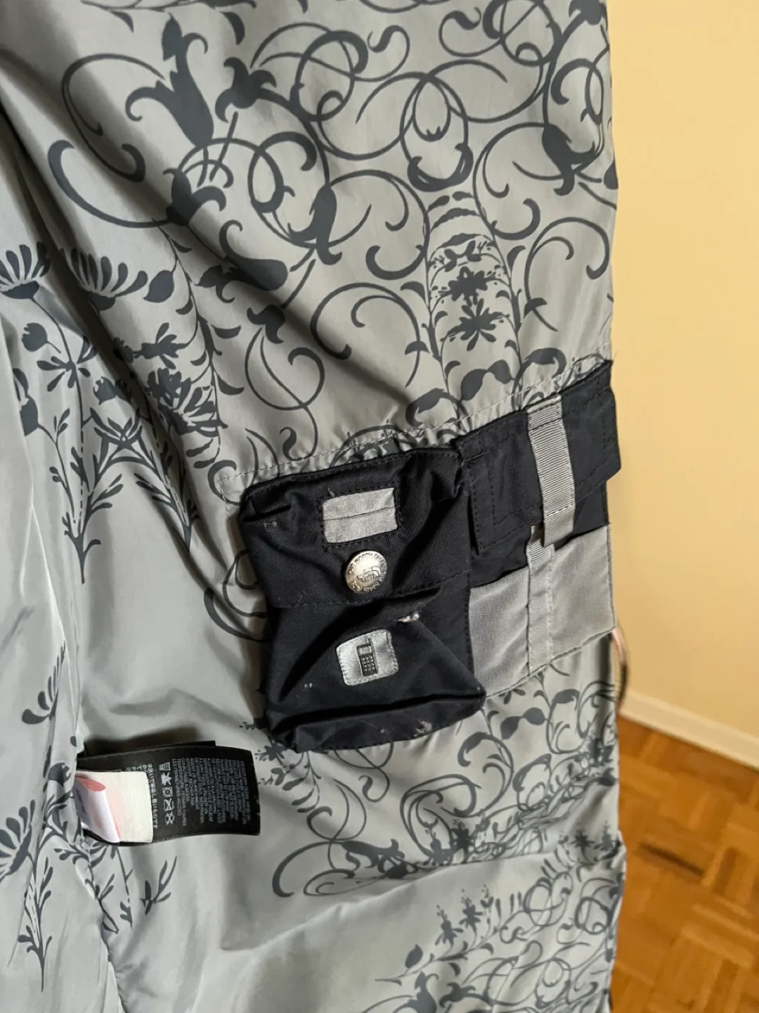 Women's The North Face McMurdo Parka - Size M image indicator(3)