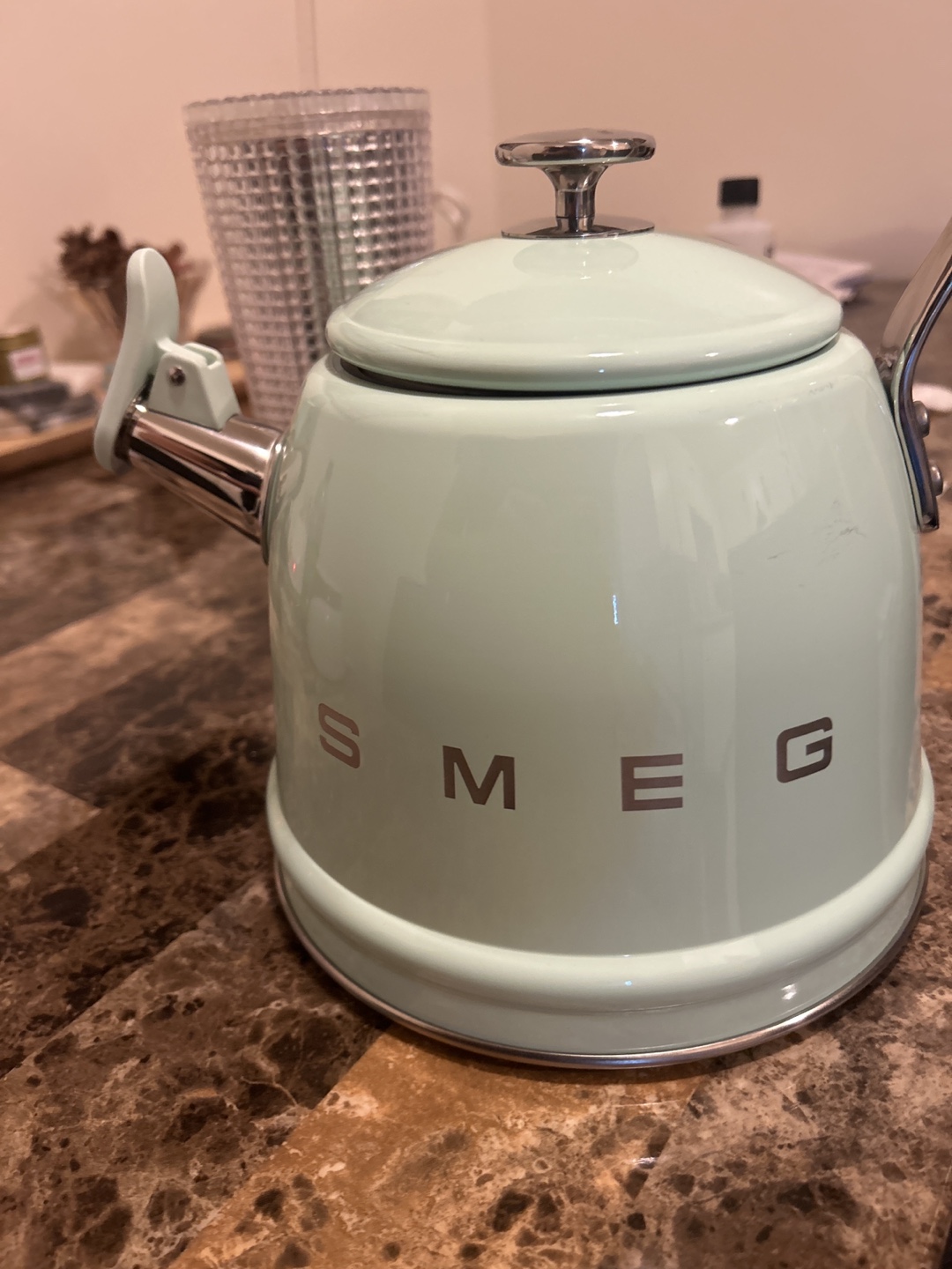 SMEG Pastel Green Kettle