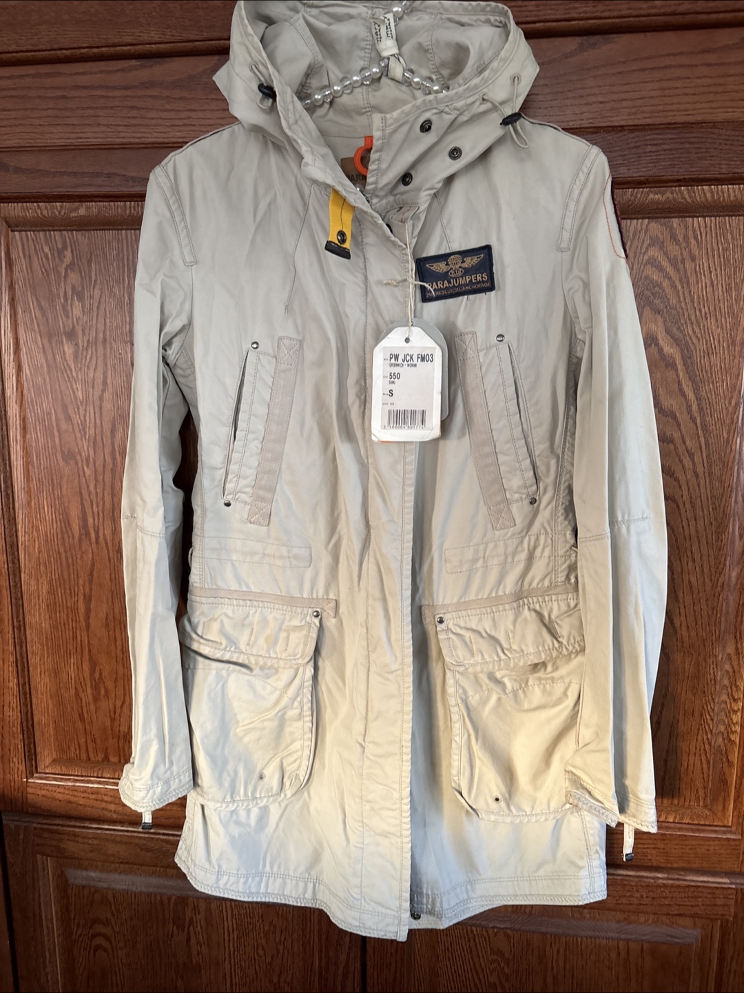 Parajumper Women's Beige Jacket Size Small