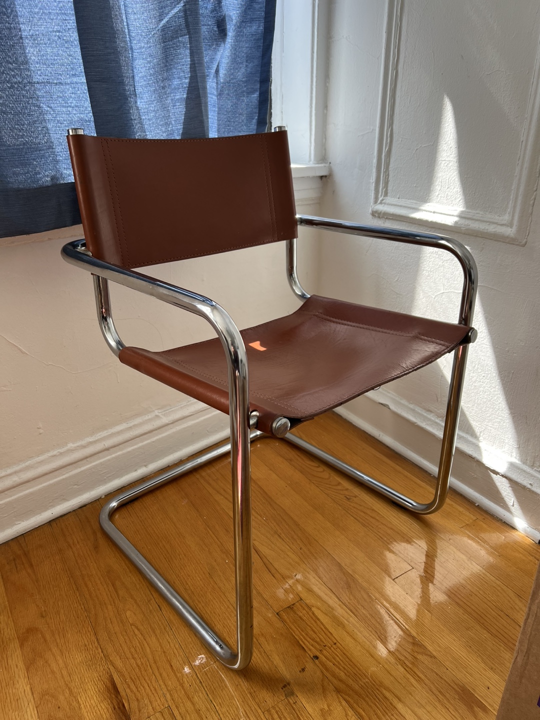 Mid Century Modern Vintage Leather Chair