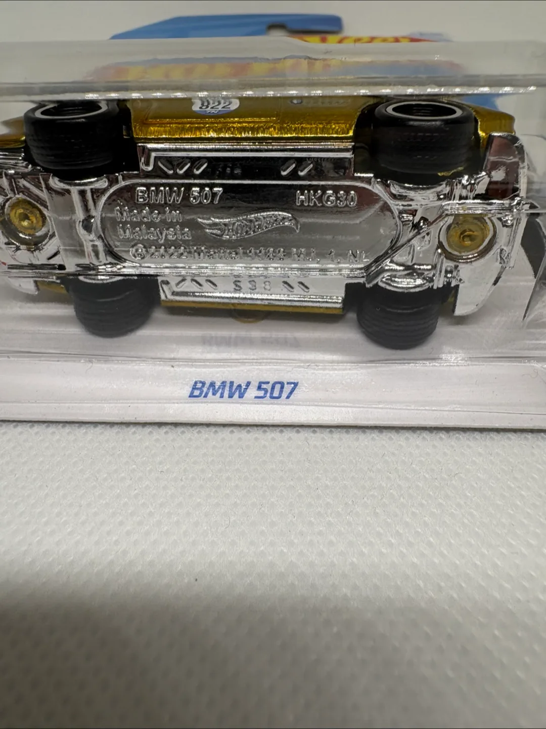 Hot Wheels BMW 507 Gold 2022 HW Roadsters image indicator(2)