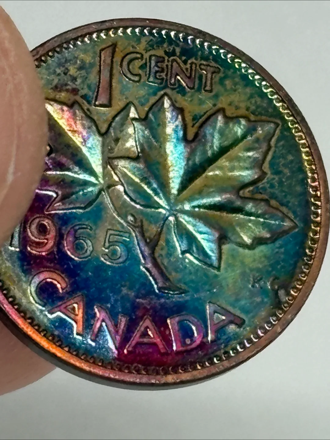 1965 Canadian 1 Cent Coin - Rainbow Toned image indicator(5)