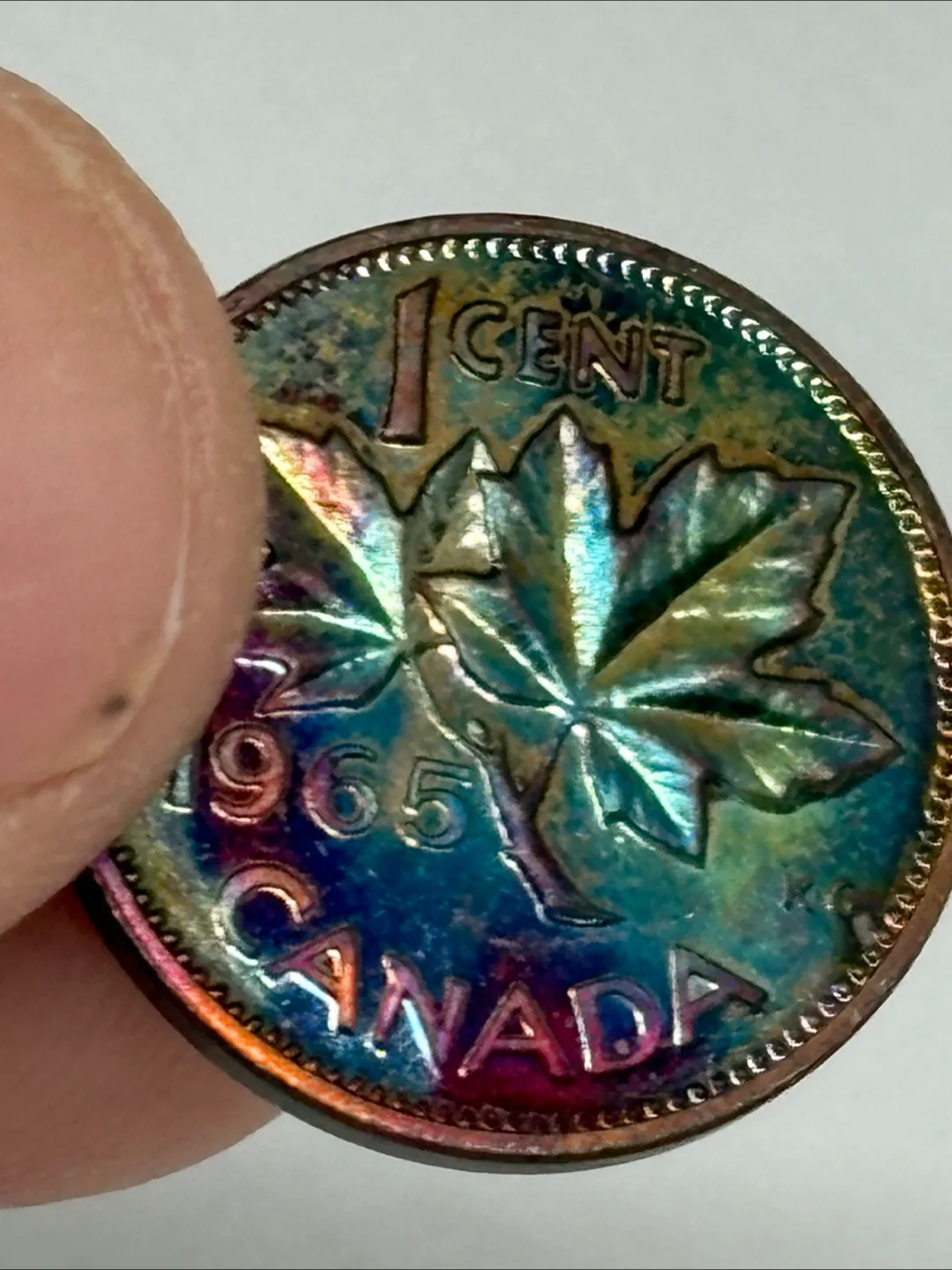 1965 Canadian 1 Cent Coin - Rainbow Toned image indicator(4)