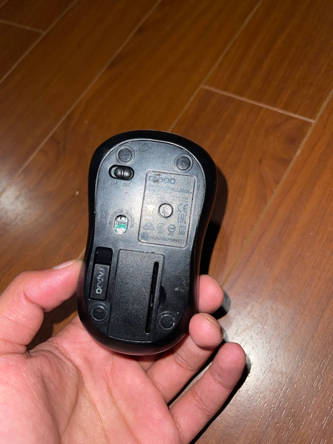 Rapoo Mini Wireless Keyboard and Mouse Combo image indicator(5)