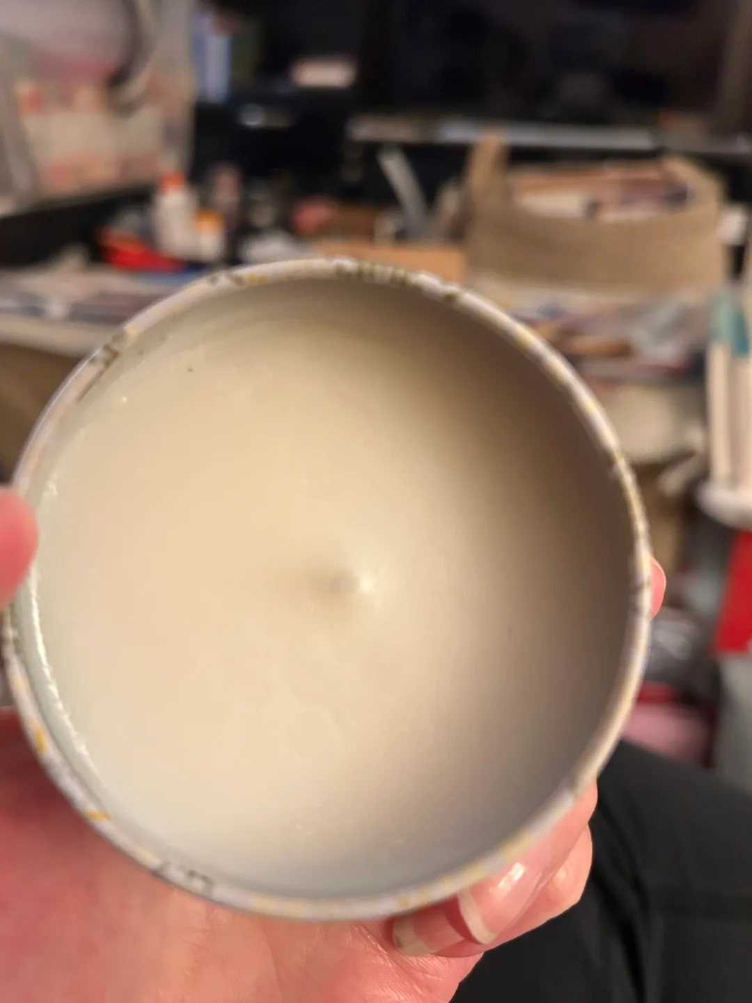 Voluspa Nissho-Soleil Mini Tin Candle image indicator(3)