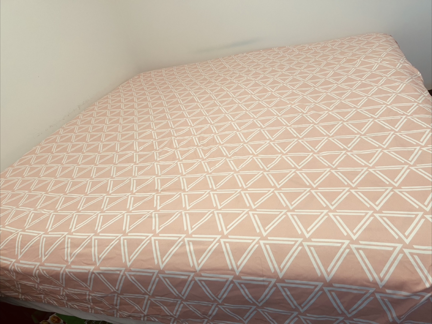 King Size Bed Frame and Flat Sheet Set - photo 2