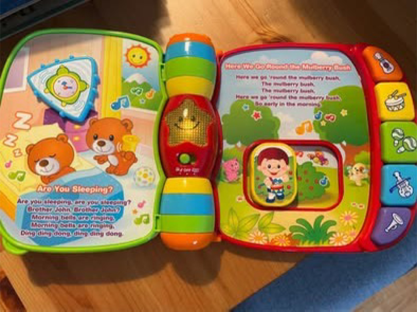 VTech Musical Rhymes Book - photo 4