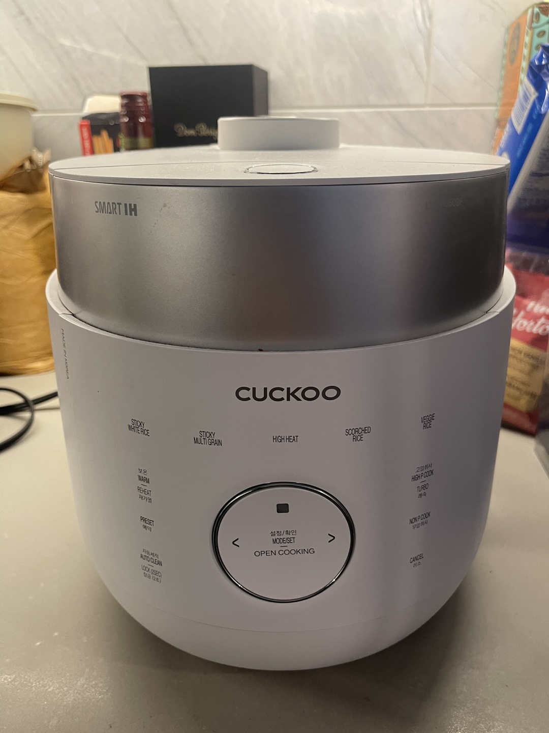 Cuckoo 6-Cup IH Twin Pressure Rice Cooker CRP-LHTR0609F - photo 4