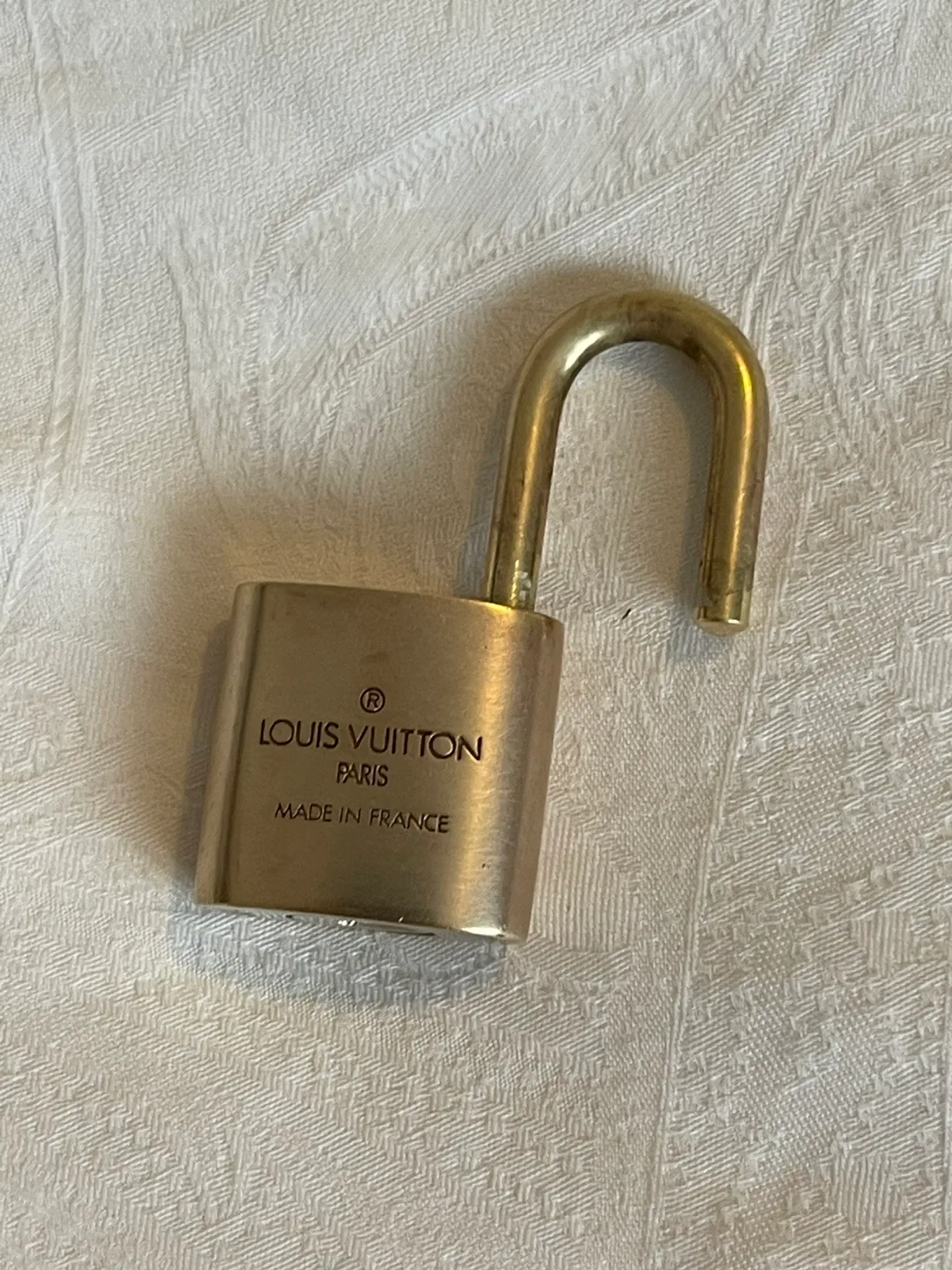 Authentic Louis Vuitton Padlock image indicator(6)