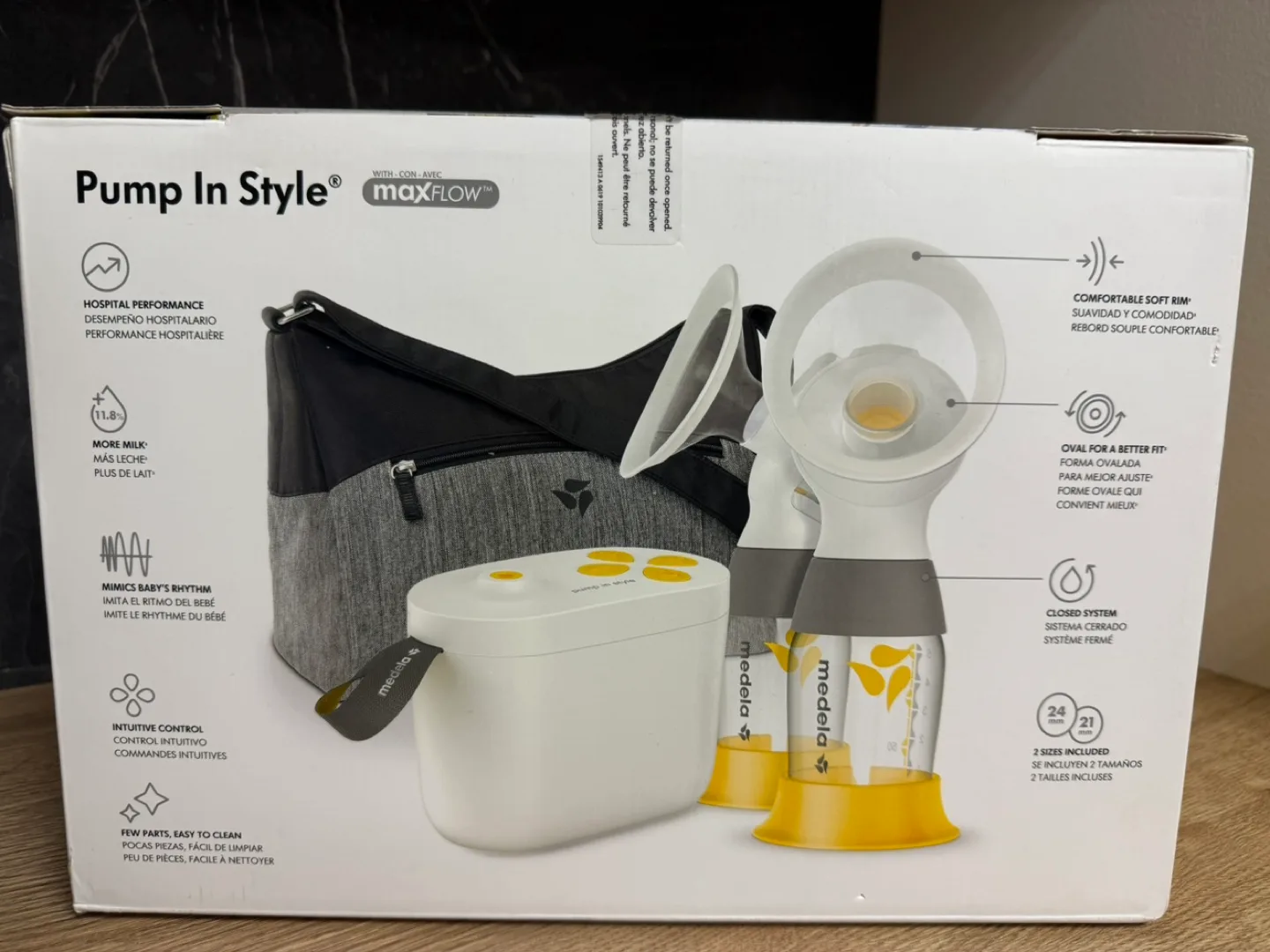 Medela Pump In Style MaxFlow Breast Pump thumbnail