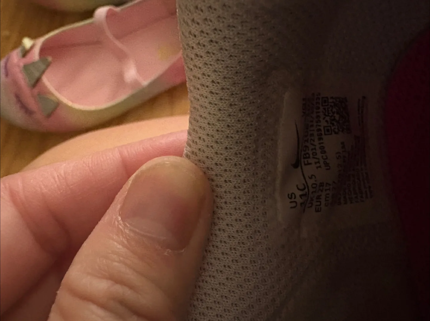 Girls' Shoes Bundle - image indicator(5)