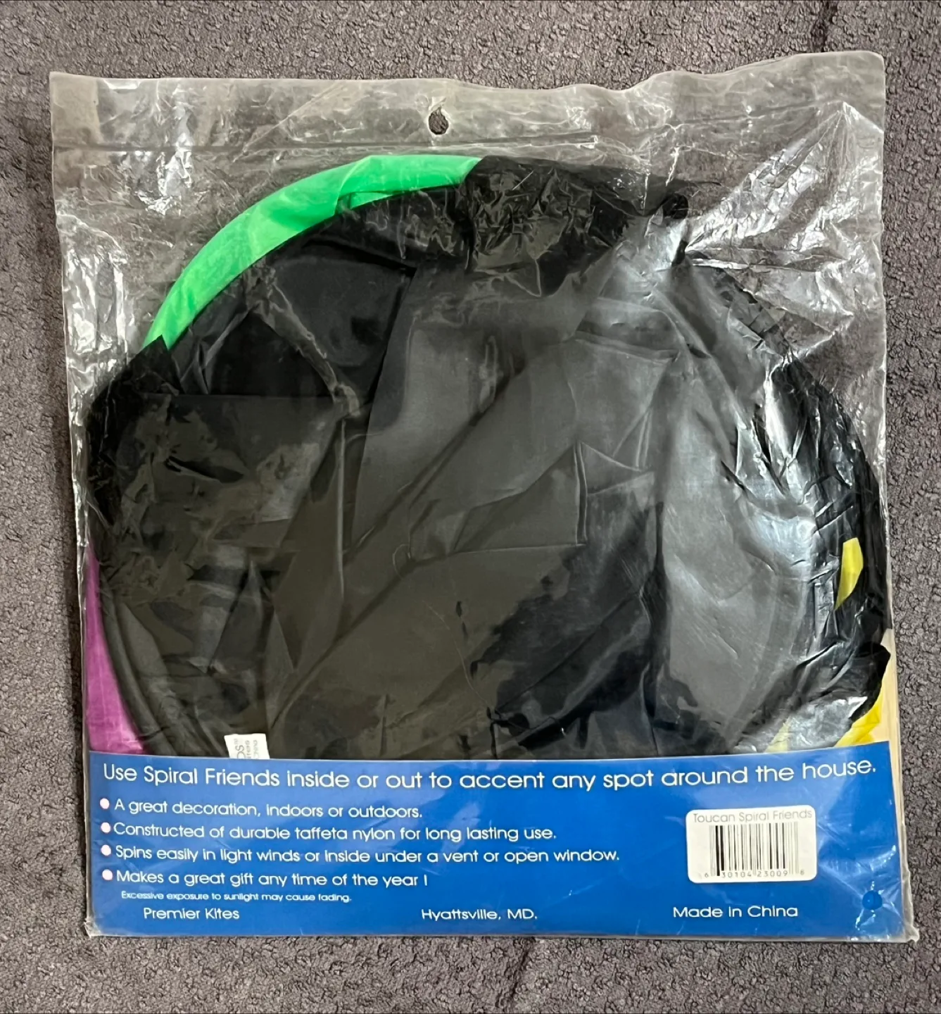 Premier Kites Spiral Friends Toucan Spinner Decoration image indicator(2)