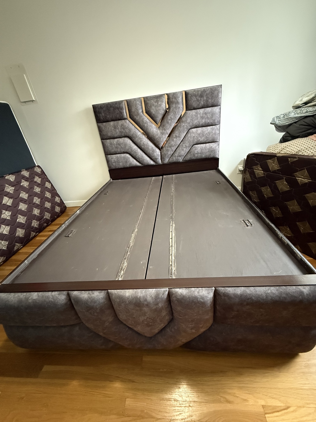 Queen Size Upholstered Bed Frame with Headboard and storage - photo 4