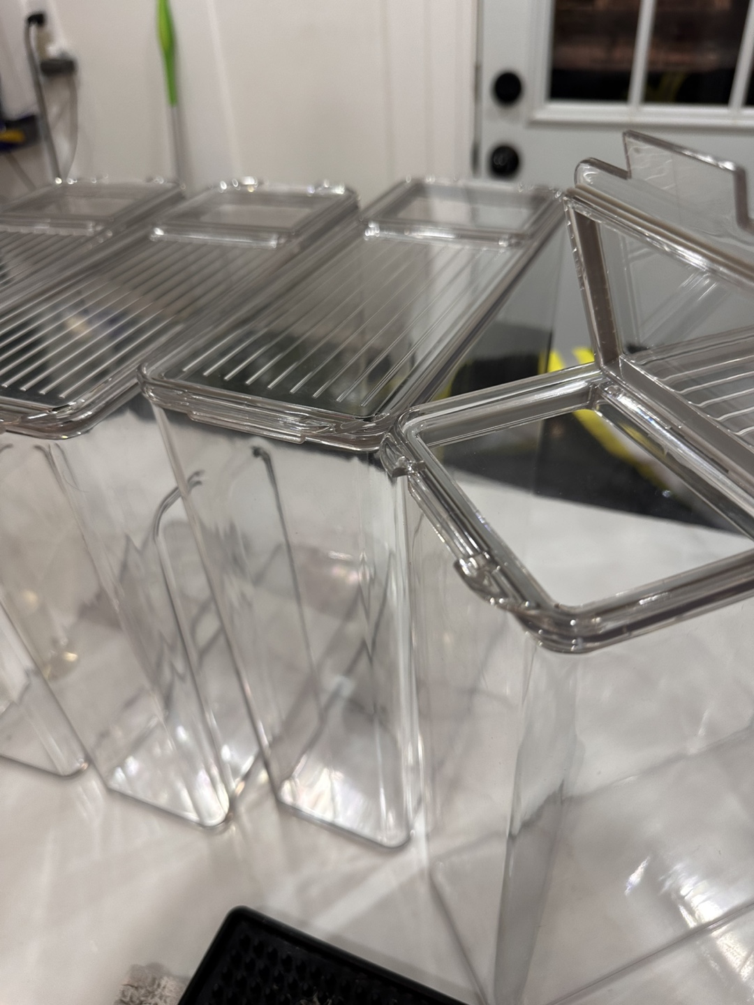 Set of 4 Clear Plastic Storage Containers with Lids - photo 3
