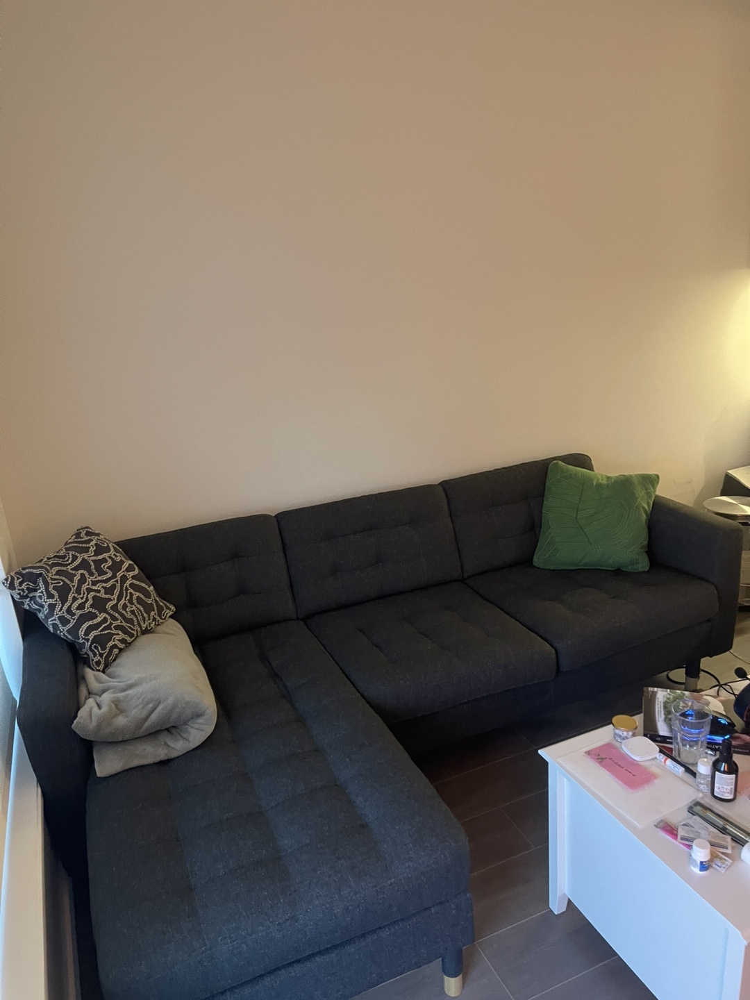 IKEA MORABO Loveseat with Chaise - Gunnared Dark Gray - photo 4