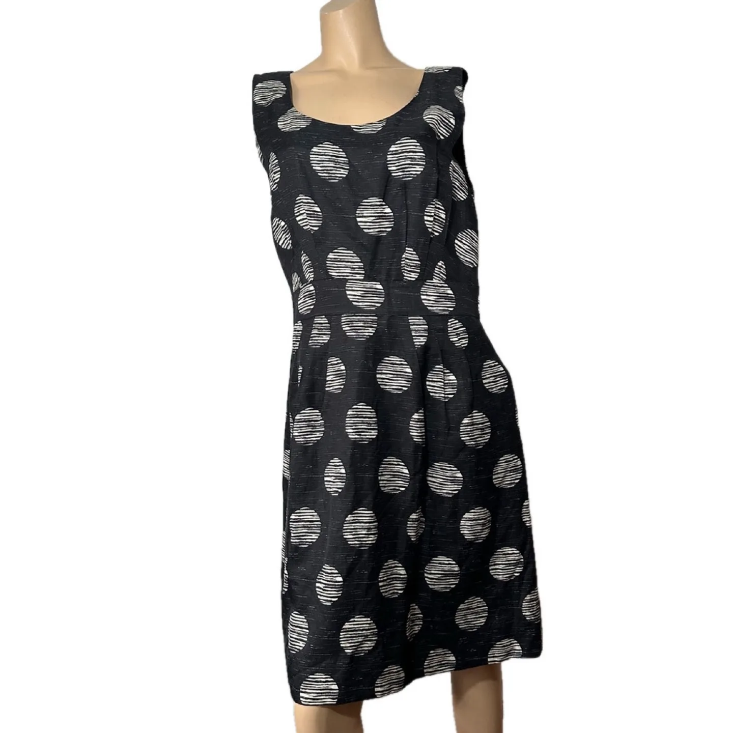 Banana Republic Black and Cream Polka Dot Sleeveless Dress 10 thumbnail