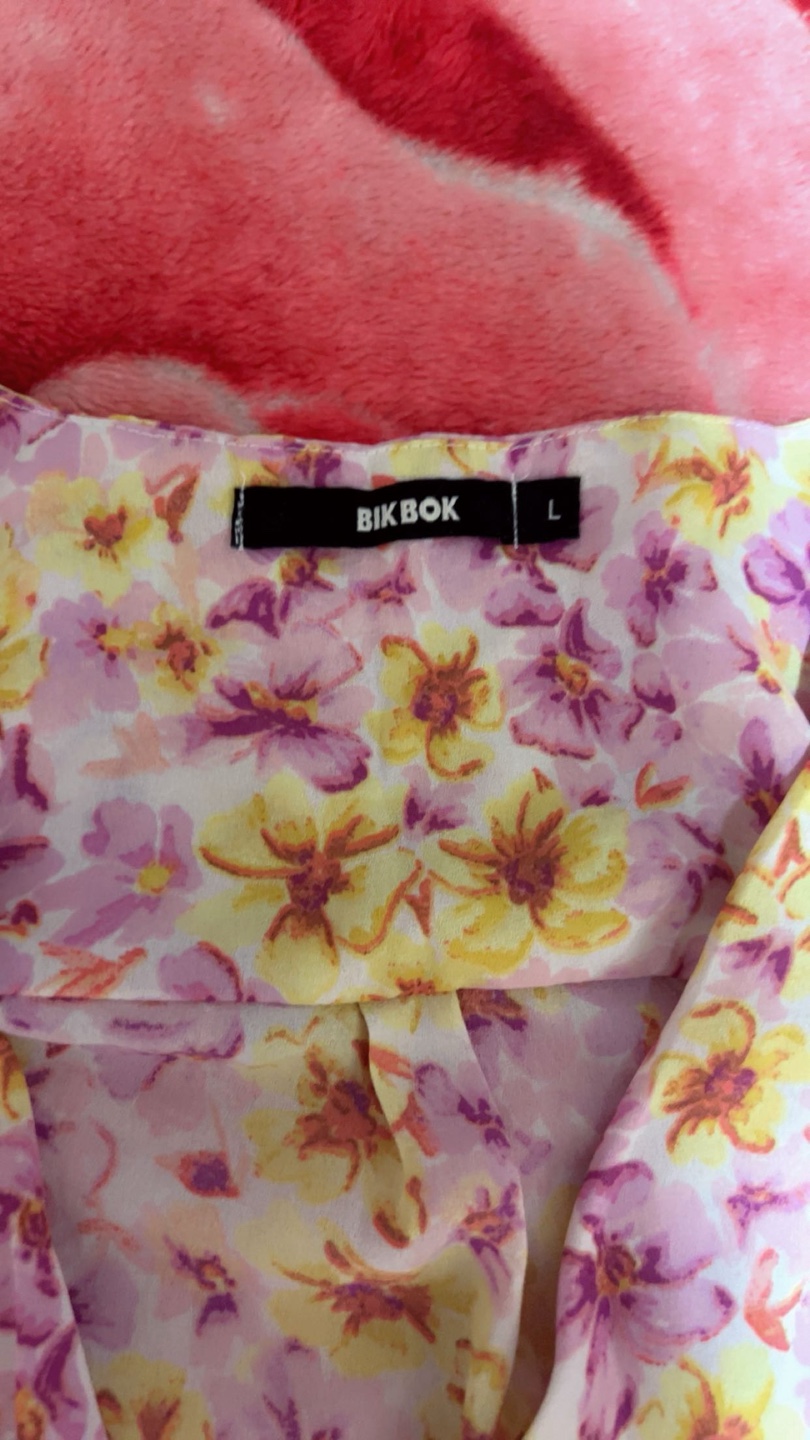 Bik Bok Floral Blouse, Size Large - photo 2