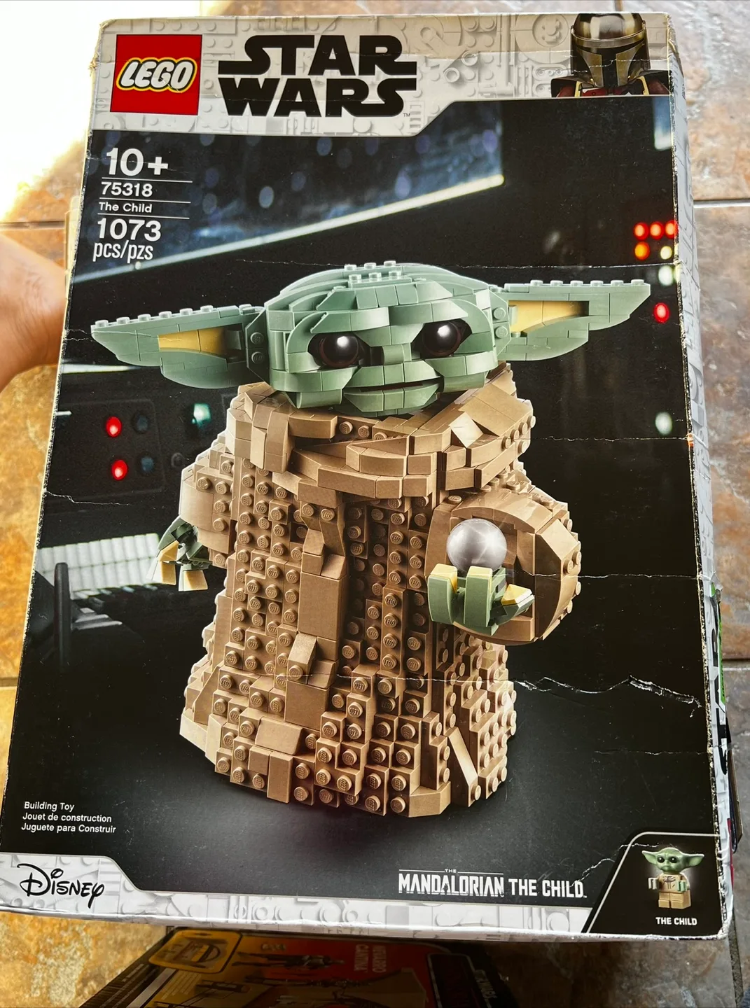 LEGO Star Wars The Mandalorian The Child Building Toy 75318 thumbnail