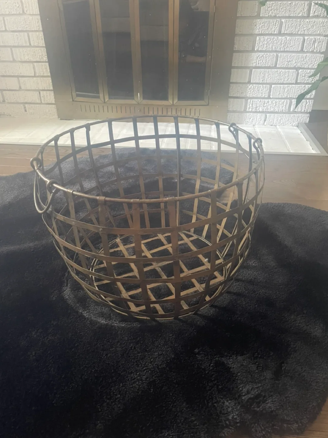 Large Metal Gold Basket image indicator(6)