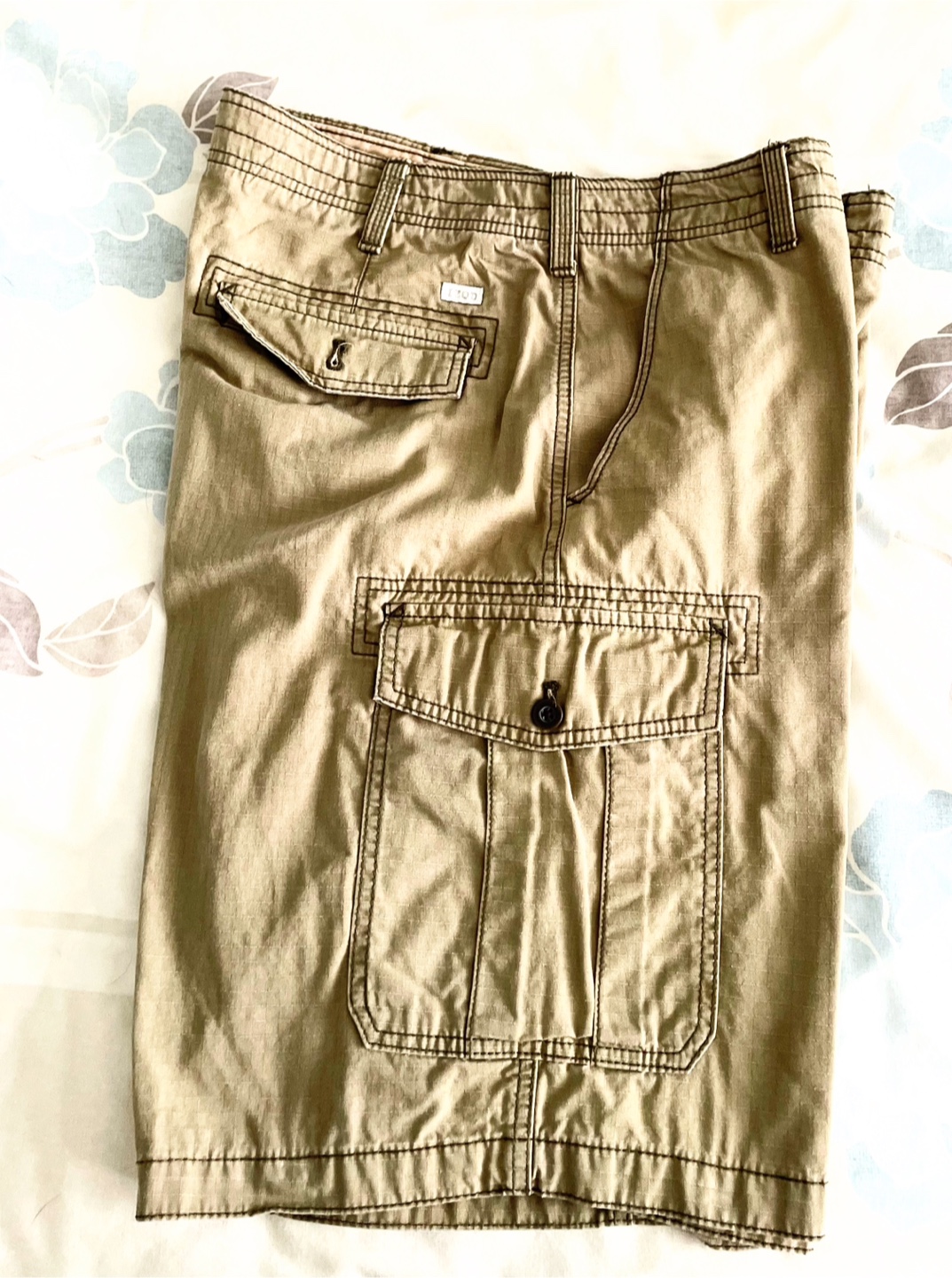 Men's Beige Cargo Shorts - photo 4