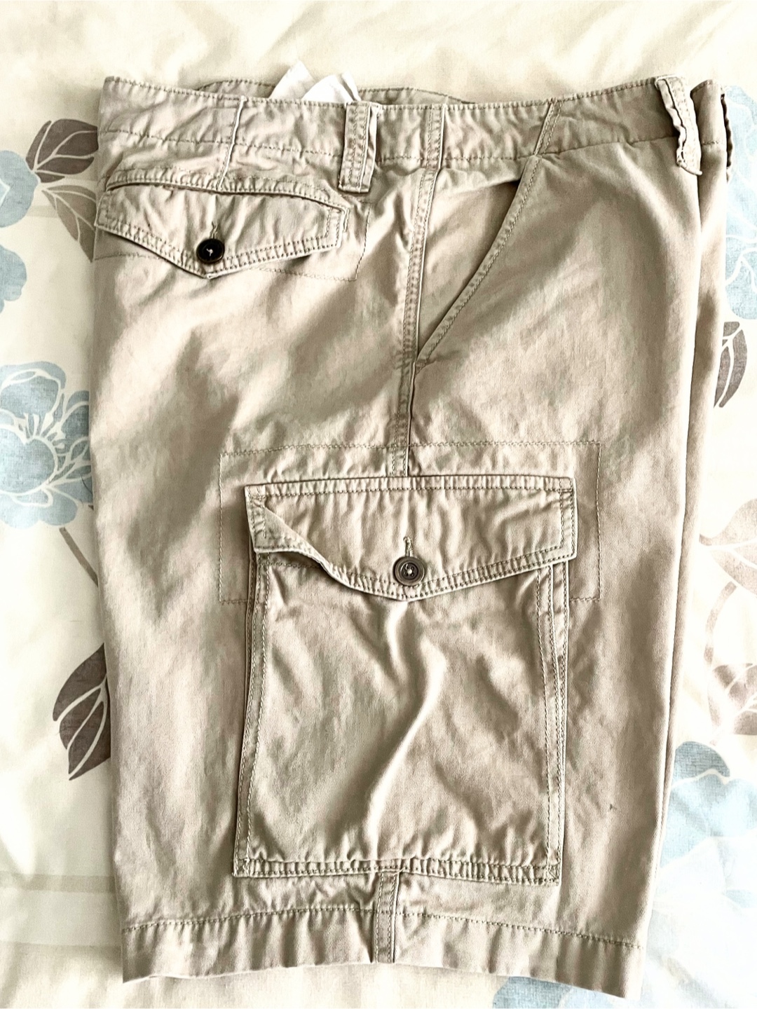 Men's Beige Cargo Shorts - photo 3