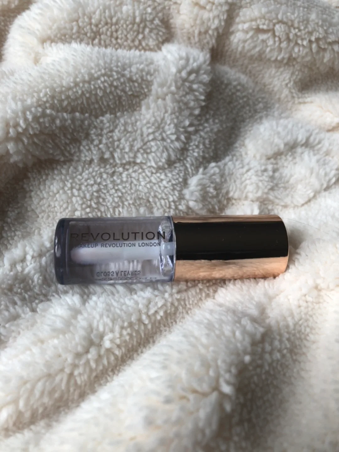 Makeup Revolution London Pout Bomb Lip Gloss Glaze thumbnail