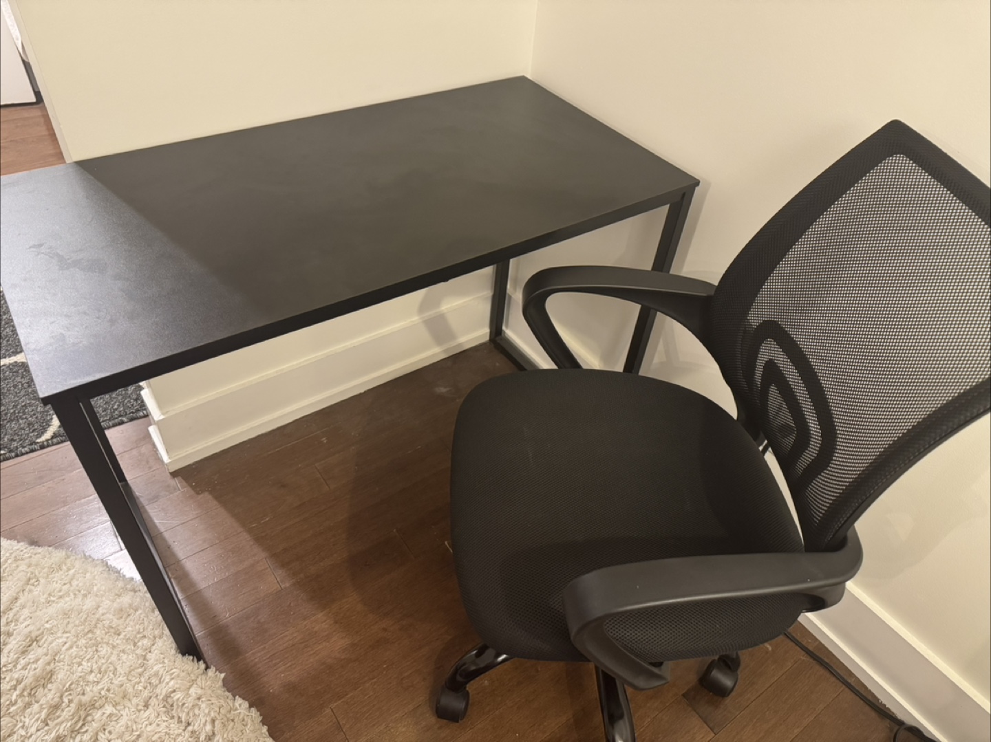 Black Computer Desk and Mesh Office Chair - photo 3