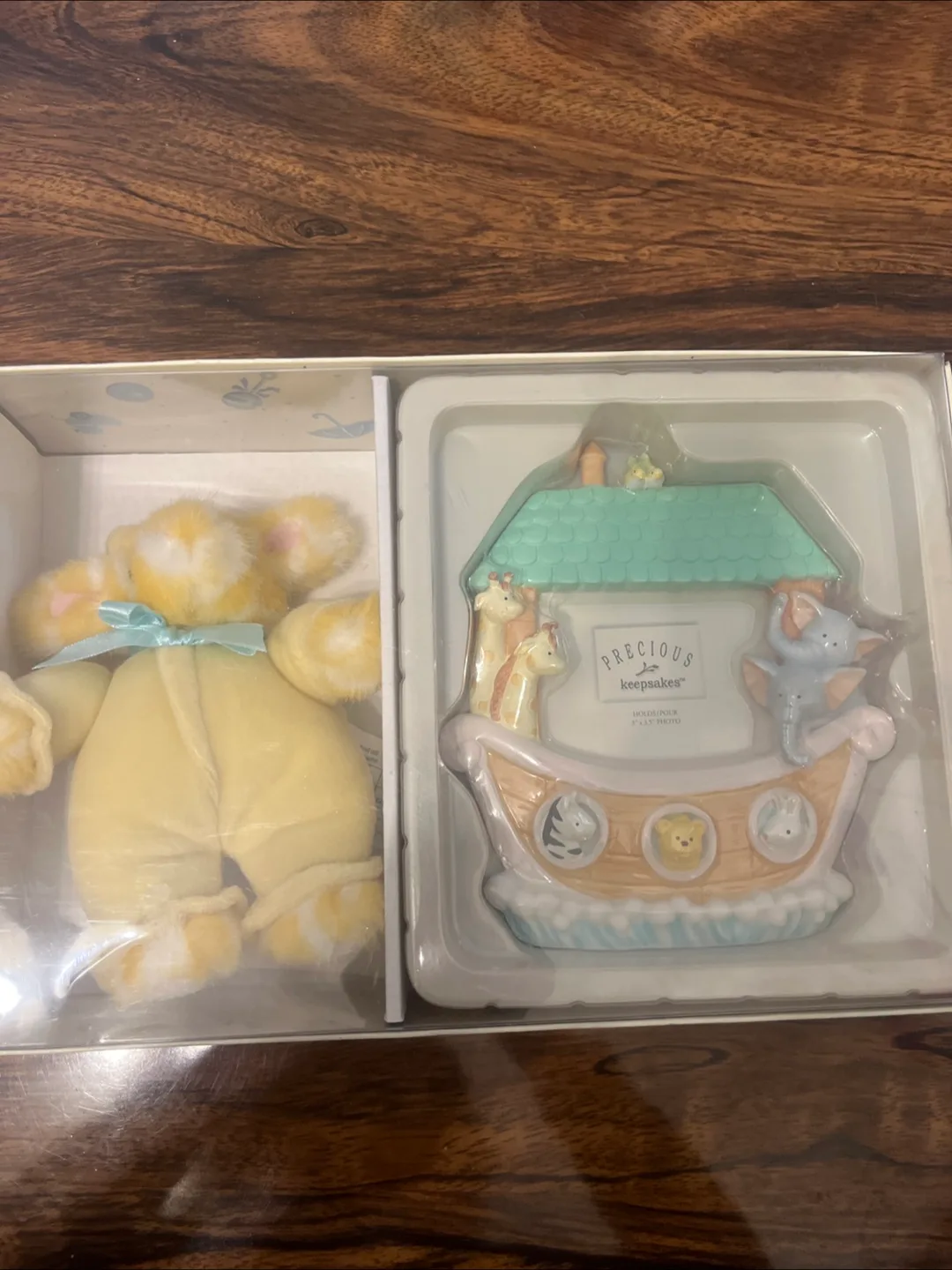 Precious Keepsakes Baby Gift Set -  Plush Bear & Ark Photo Frame image indicator(4)