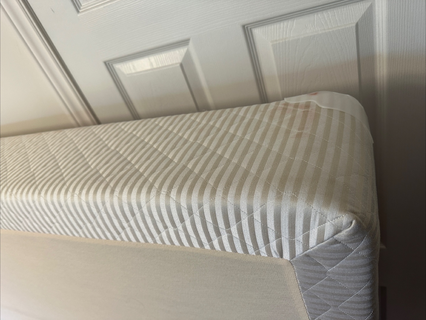 Queen Size Bed Box