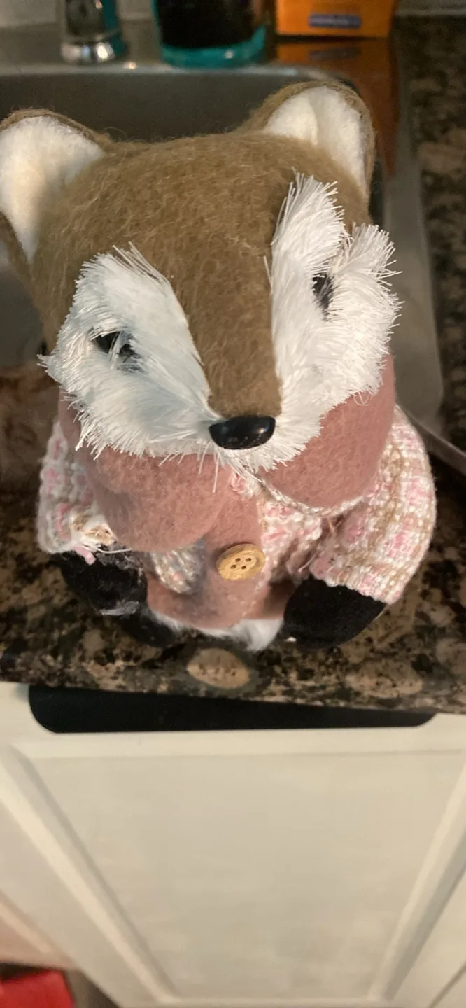 Set of Four Adorable Fox Figurines thumbnail