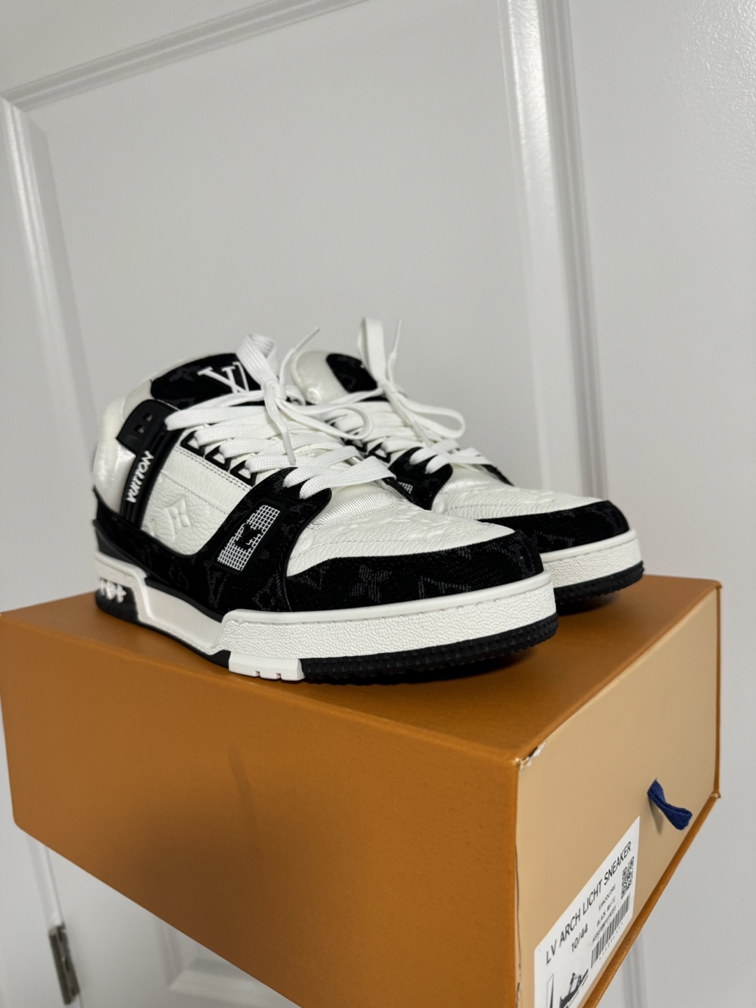 LV trainer