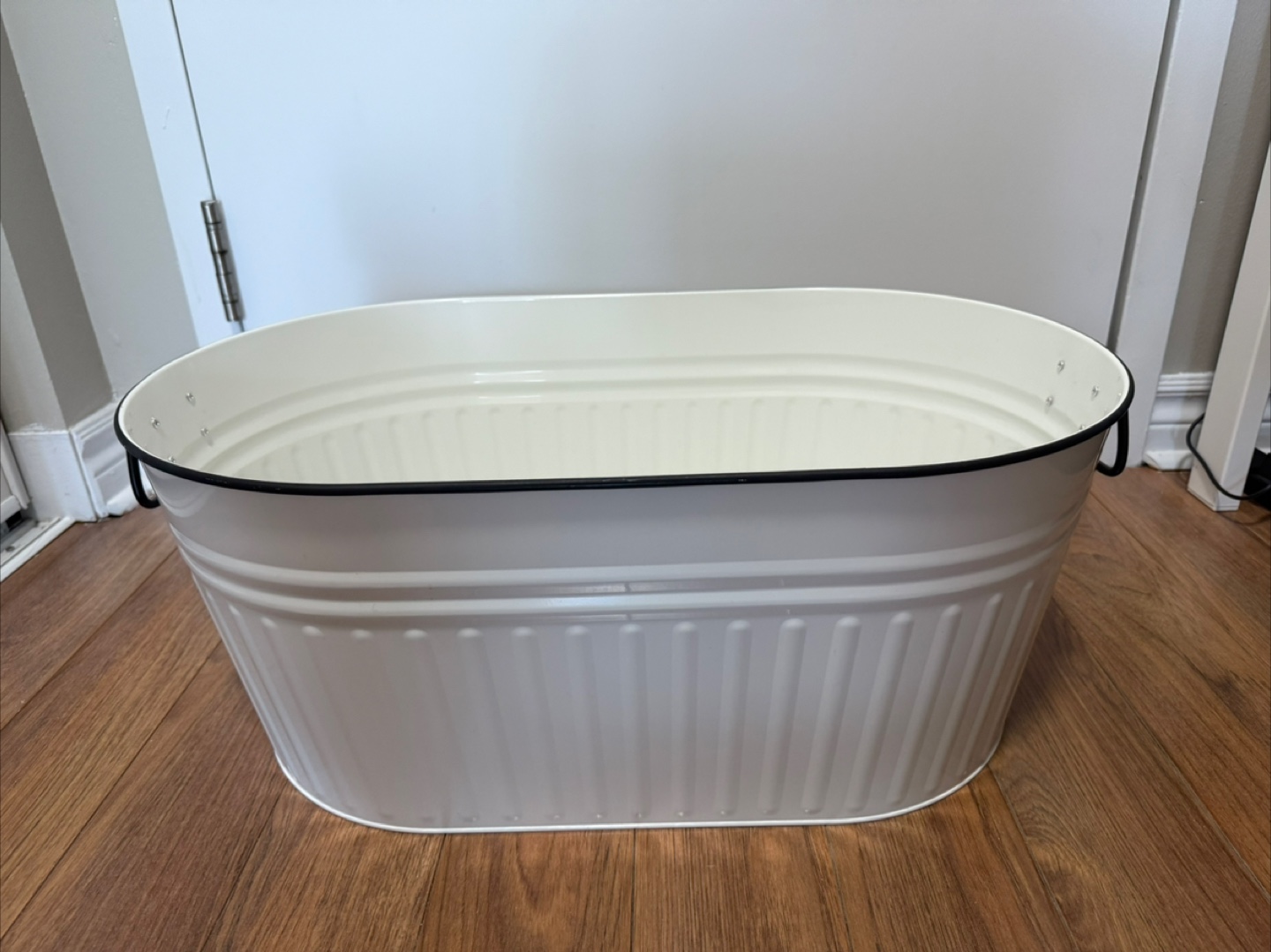 Metal Oval Tub - photo 2