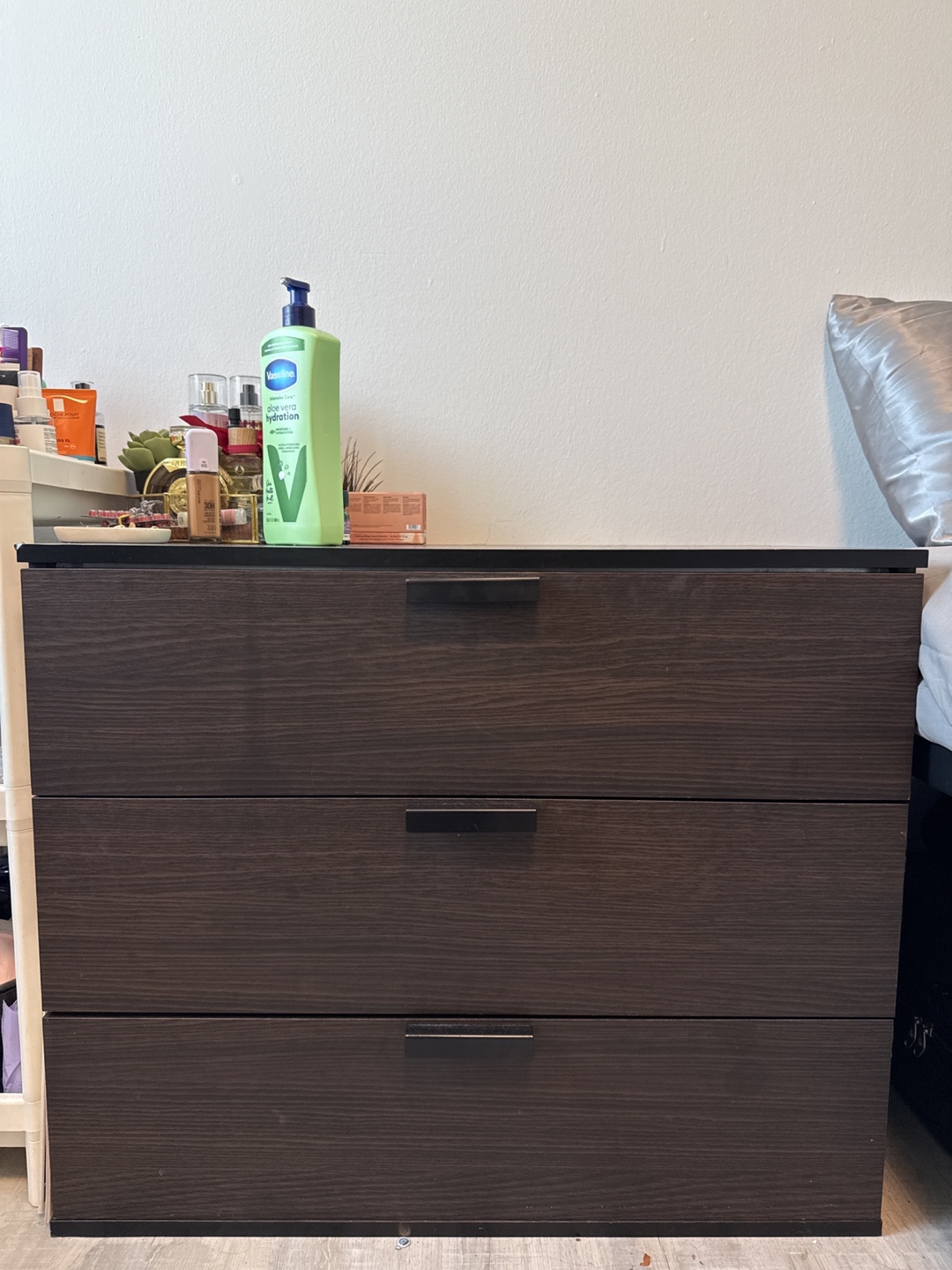 Three-Drawer Wooden dresser for Storage