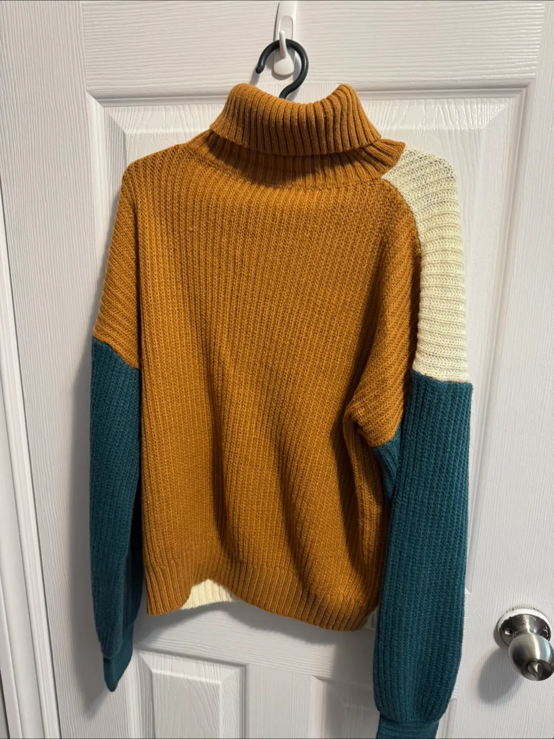 Colour Block Turtleneck Sweater image indicator(2)