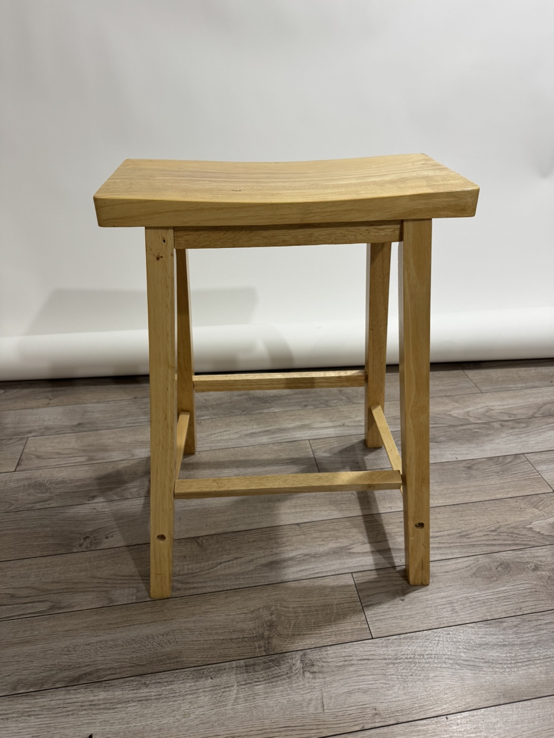 Wooden Stool, Simple Design, Light Wood Finish - photo 2