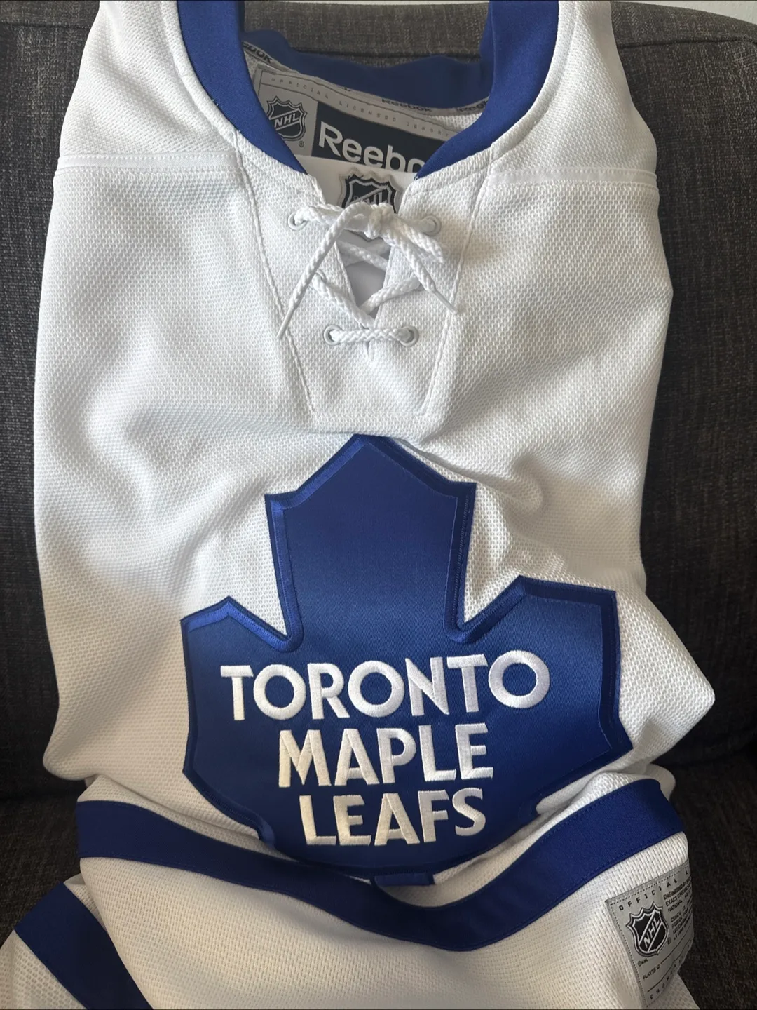 Toronto Maple Leafs Reebok Premier Jersey - Size Large thumbnail