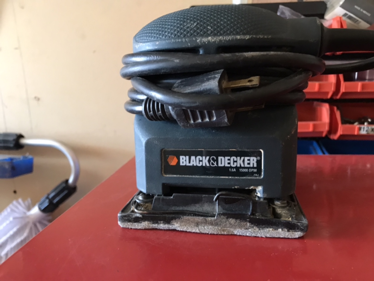 Black & Decker Random Orbital Sander