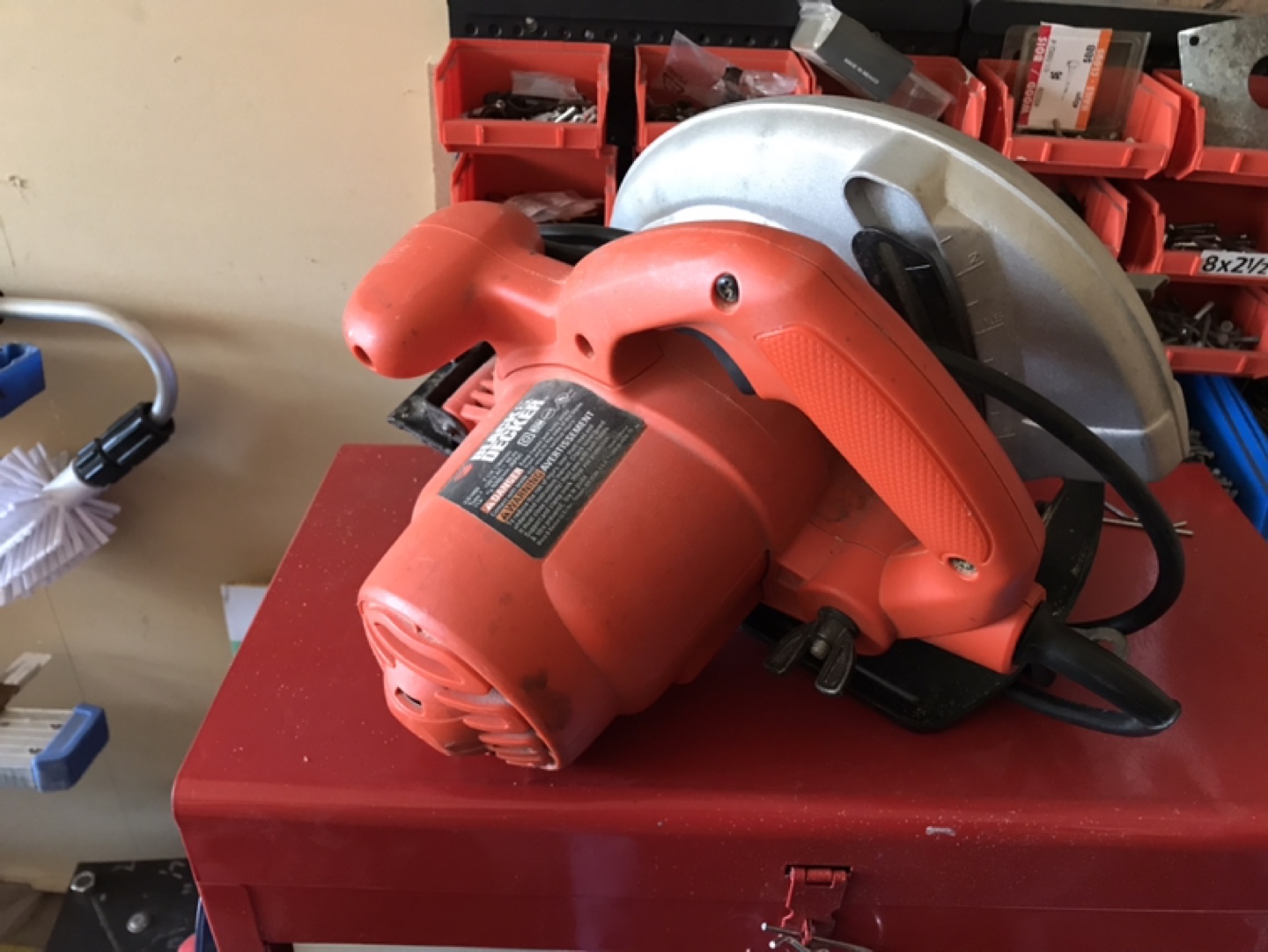 Black & Decker 7-1/4 inch Circular Saw - 11 Amps - photo 2