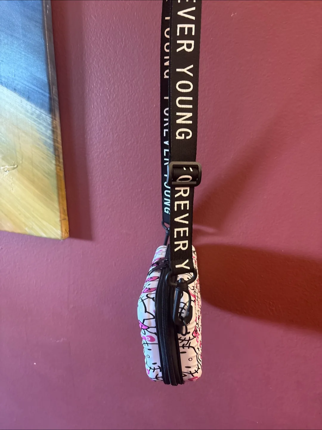 Hello Kitty Suitcase Crossbody Bag New image indicator(6)