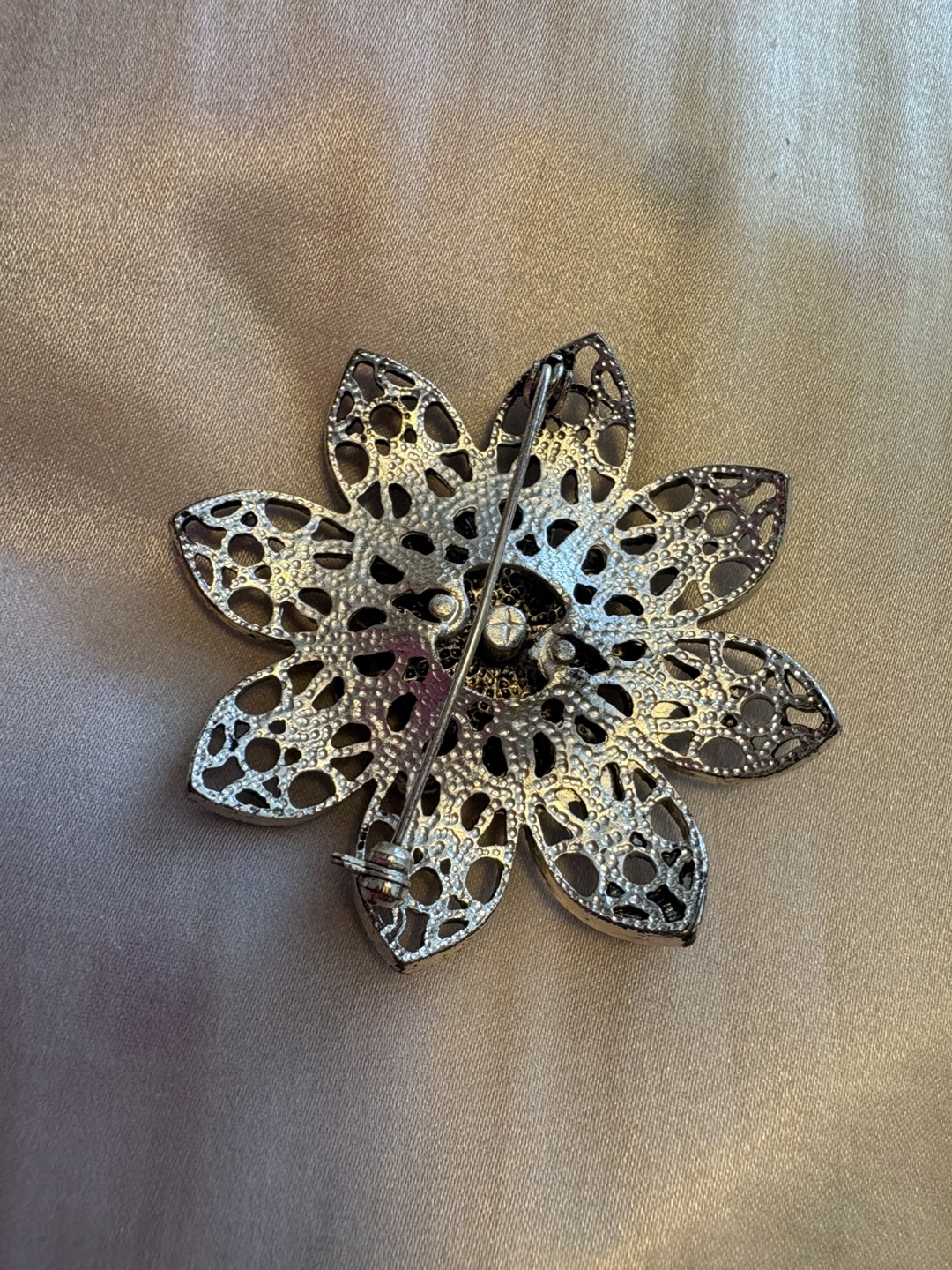 Floral Brooch with Pink Rhinestones - photo 3