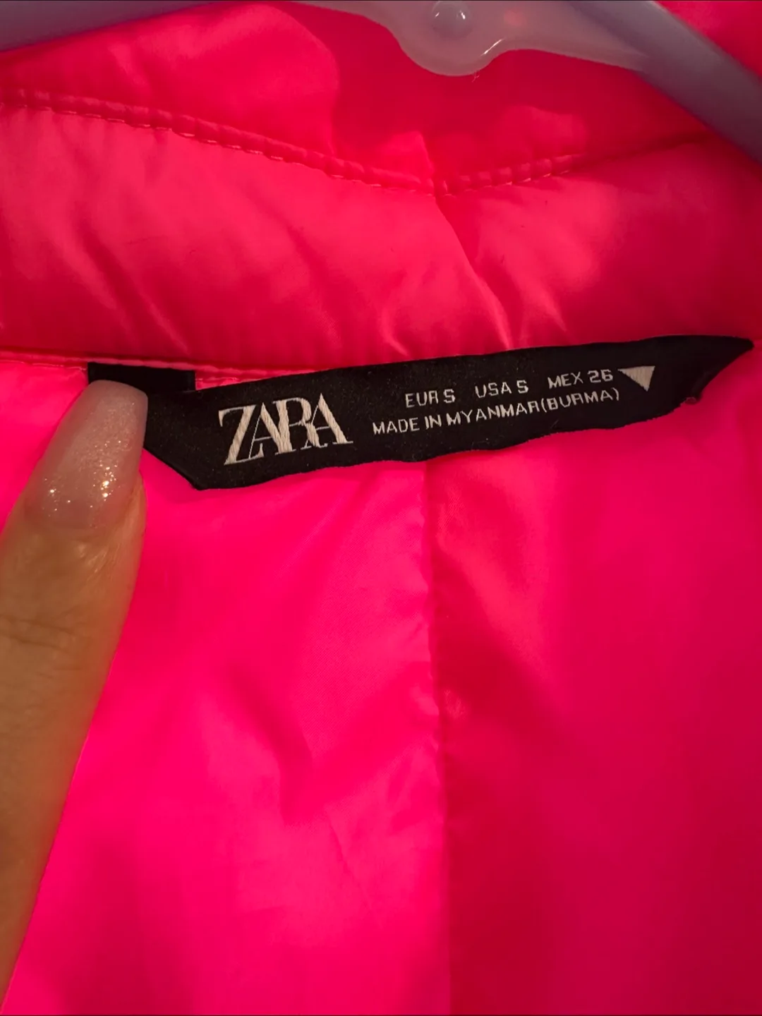 Bright Pink Zara Puffer Jacket - Size Small image indicator(5)